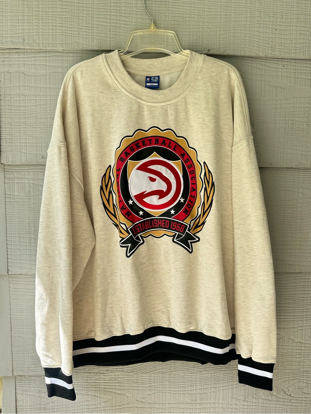 NBA Ultra Games Atlanta Hawks  Dominate Graphic Crewneck Sweatshirt /Top NWT~XL
